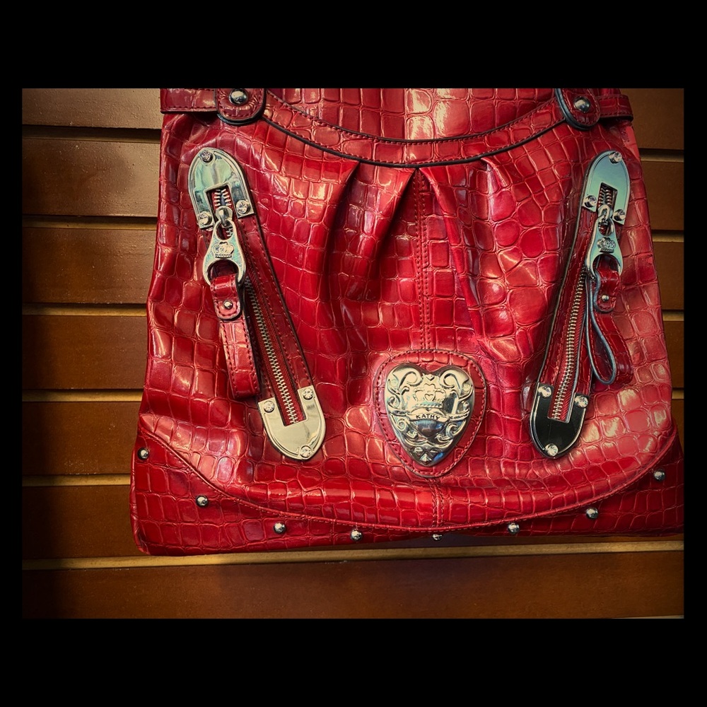 Sexy red Kathy Vanzeeland bag